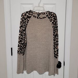 Shein Leopard Print Women's Top (Sz M)